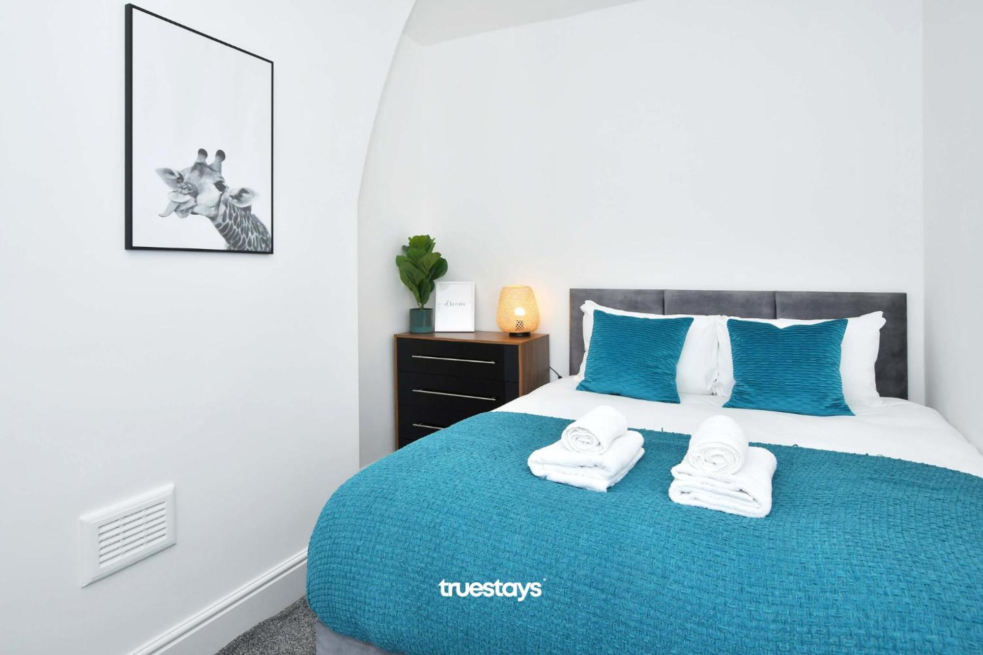 Gilman House By Truestays - 4 Bedroom House In Stoke-On-Trent Etruria Kültér fotó